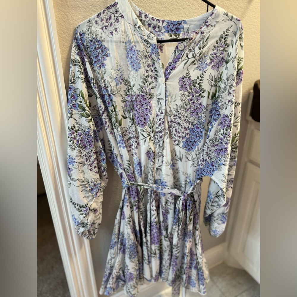 Floral Tie-Waist Mini Dress - Lavender/White - Picture 4 of 4